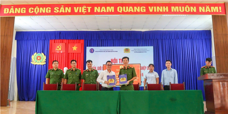 HỘI THẢO PHỐI HỢP TƯ VẤN HƯỚNG NGHIỆP, HỌC NGHỀ VÀ GIỚI THIỆU VIỆC LÀM CHO HỌC VIÊN TRƯỚC KHI TÁI HÒA NHẬP CỘNG ĐỒNG