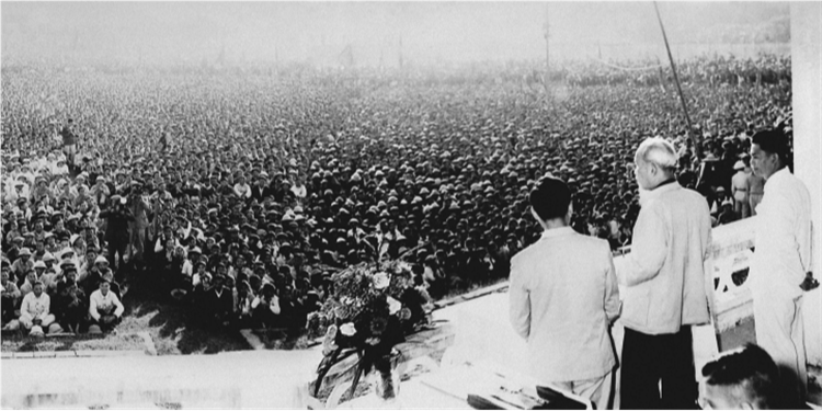 Sinh hoạt dưới cờ và kể câu chuyện về học tập và làm theo tư tưởng, đạo đức, phong cách Hồ Chí Minh tuần 01